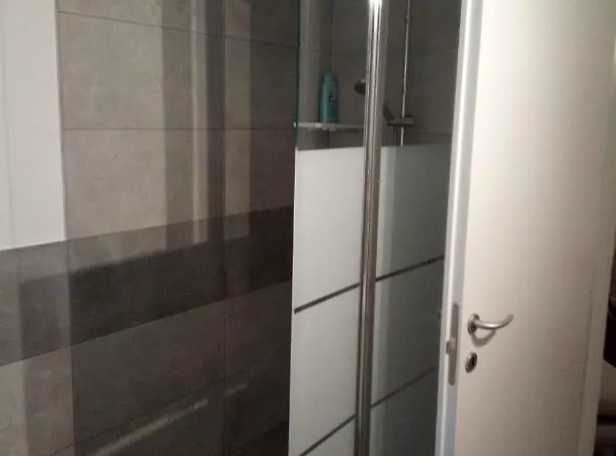 The Judas Trees 펜션