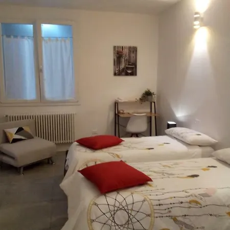 Feriehus The Judas Trees *