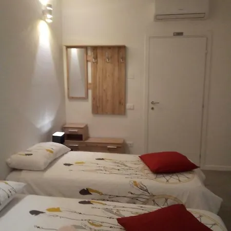 Feriehus The Judas Trees Mestre