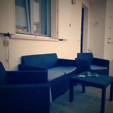 The Judas Trees Feriehus